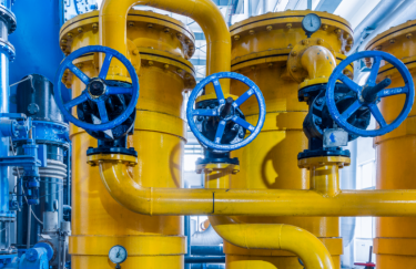 Германия подписала с Азейрбайджаном контракт на поставки газа. / Freepik газовое хранилище